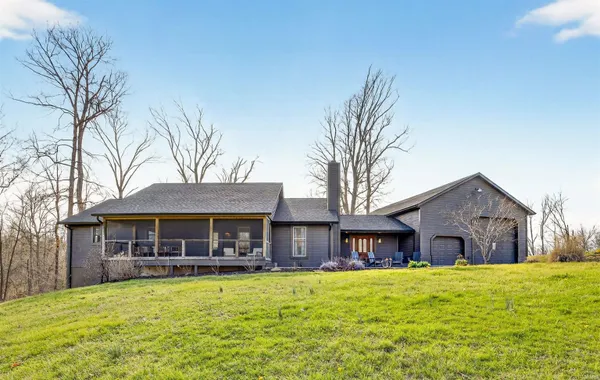 $750,000 | 8166 Highway 43, Bloomington, IN 47404