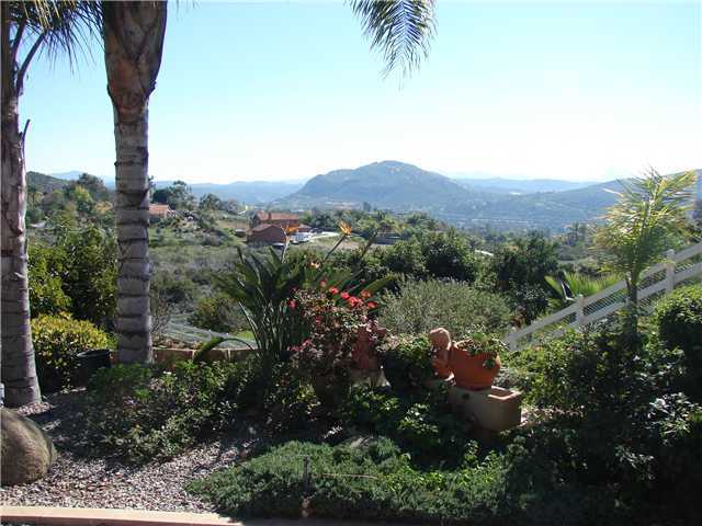 10321 El Capitan Real Road El Cajon, CA 92021 - Photo 4 of 18 Gallery Image 4