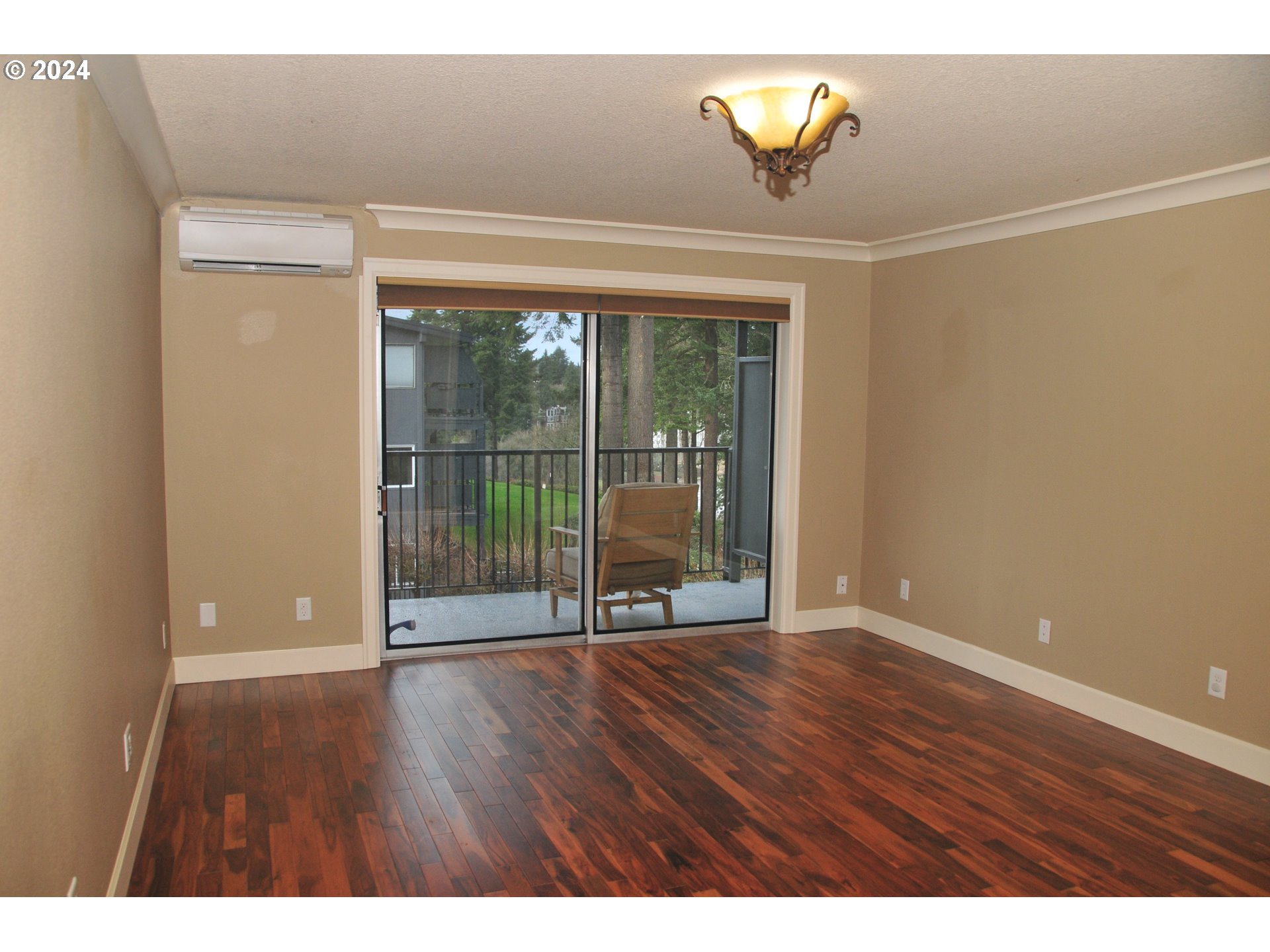 200 Southwest Burnham Road, Unit 209 Lake Oswego, OR 97034 - Photo 23 of 27 Gallery Image 23