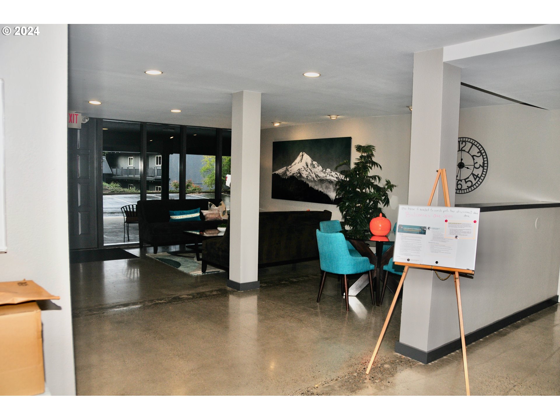 200 Southwest Burnham Road, Unit 209 Lake Oswego, OR 97034 - Photo 26 of 27 Gallery Image 26