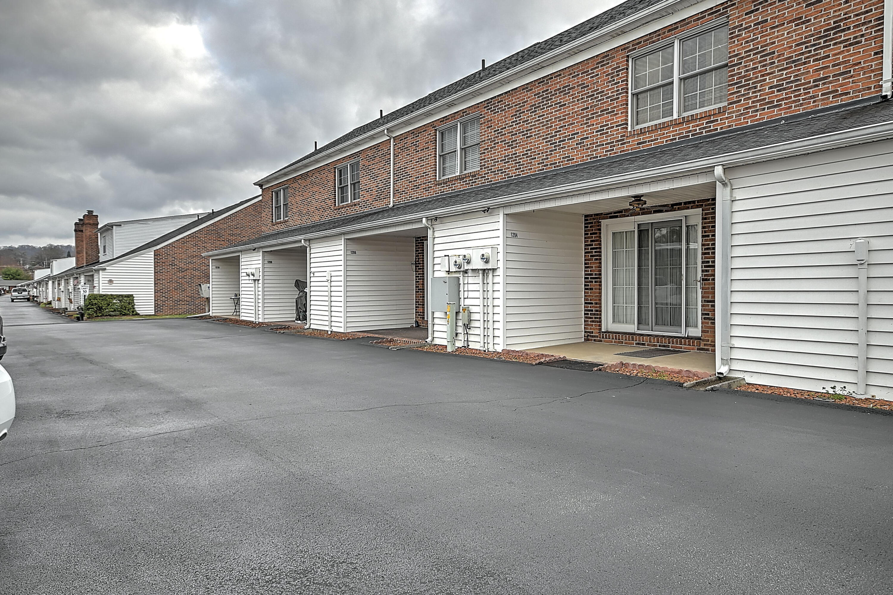 1206 Konnarock Road, Unit 2 Kingsport, TN 37664 - Photo 17 of 24 Konnarock CA-22