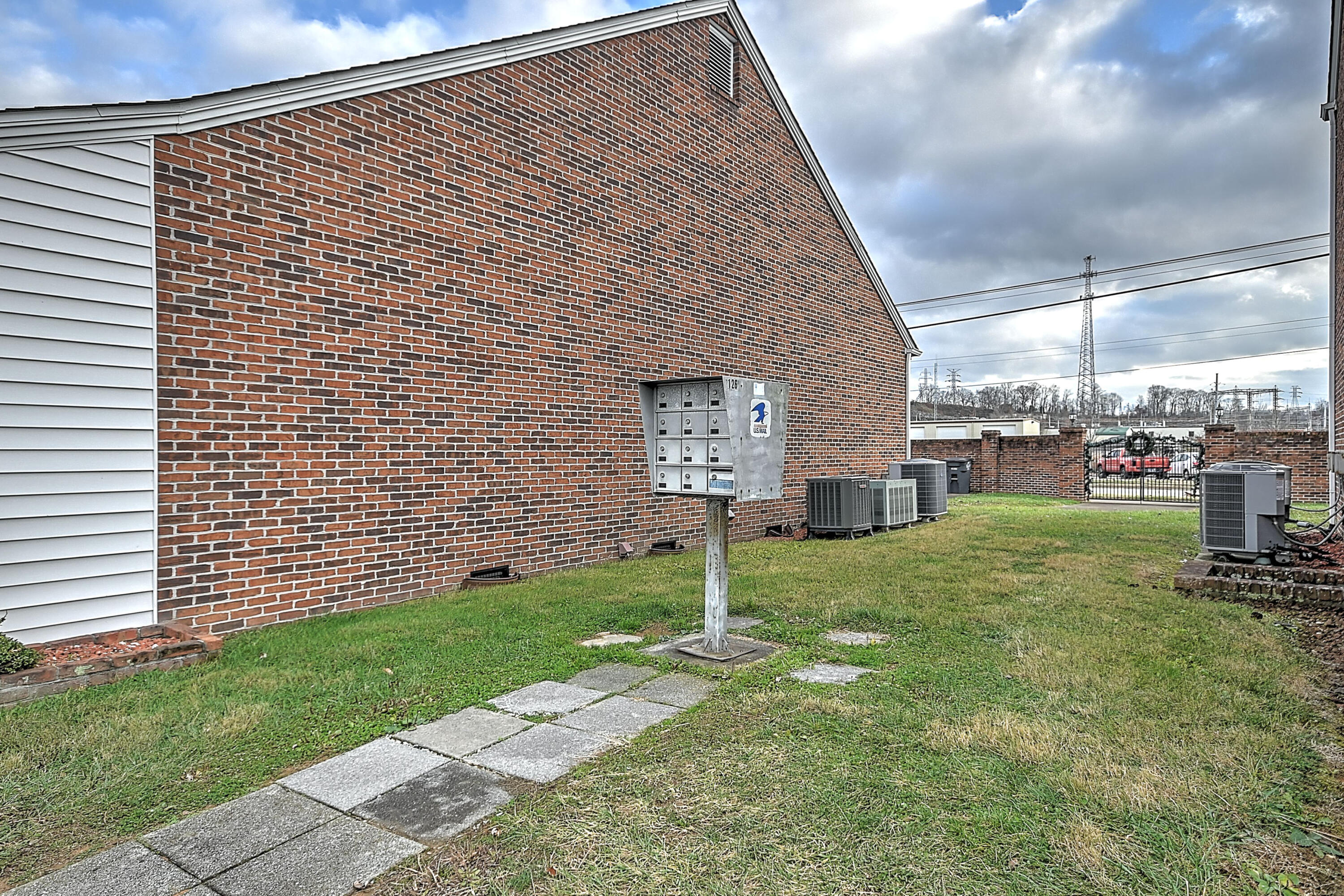 1206 Konnarock Road, Unit 2 Kingsport, TN 37664 - Photo 23 of 24 Konnarock CA-18