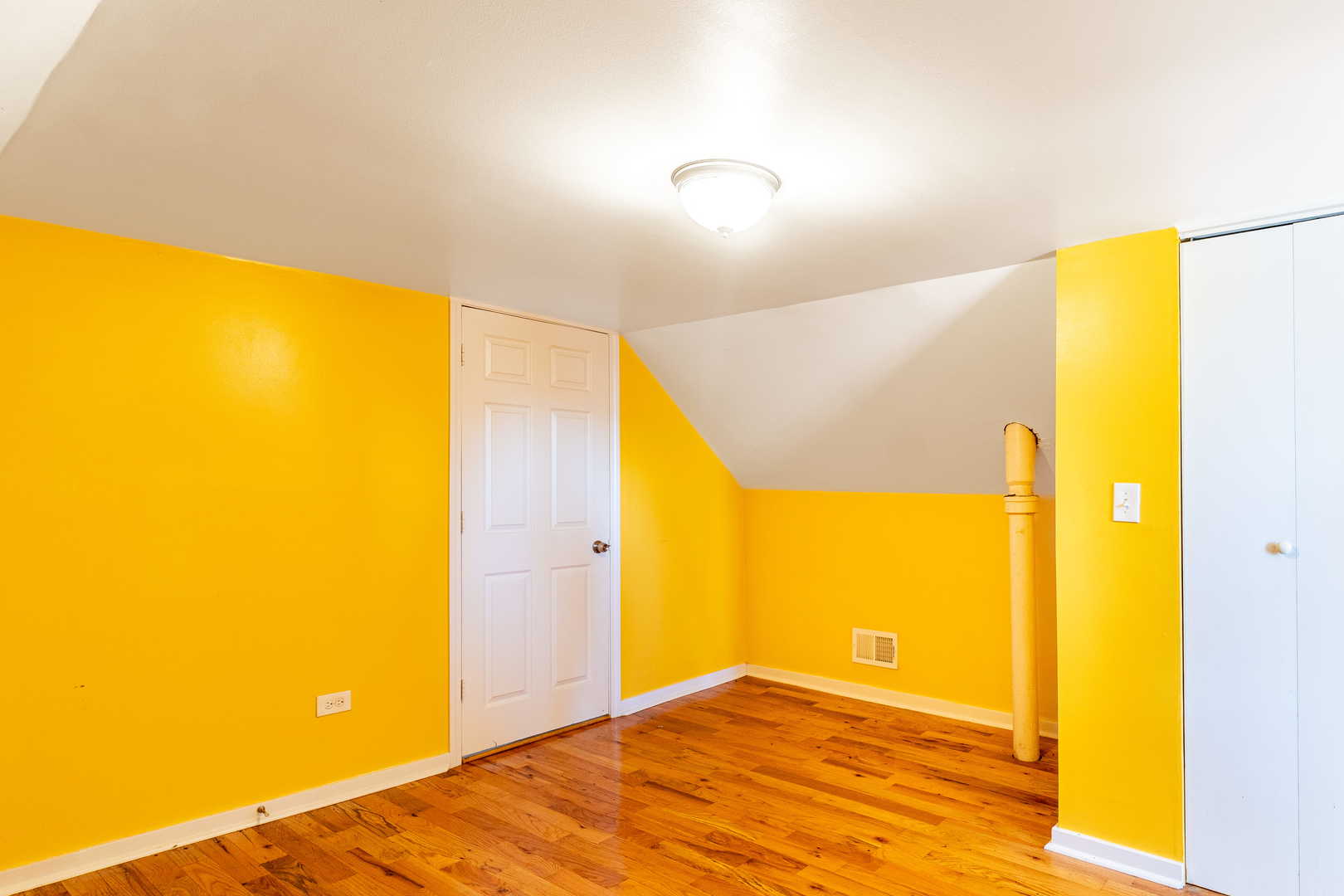 5228 South Justine Street Chicago, IL 60609 - Photo 13 of 19