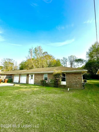 $149,900 | 338 Venetian Way, Hattiesburg, MS 39401