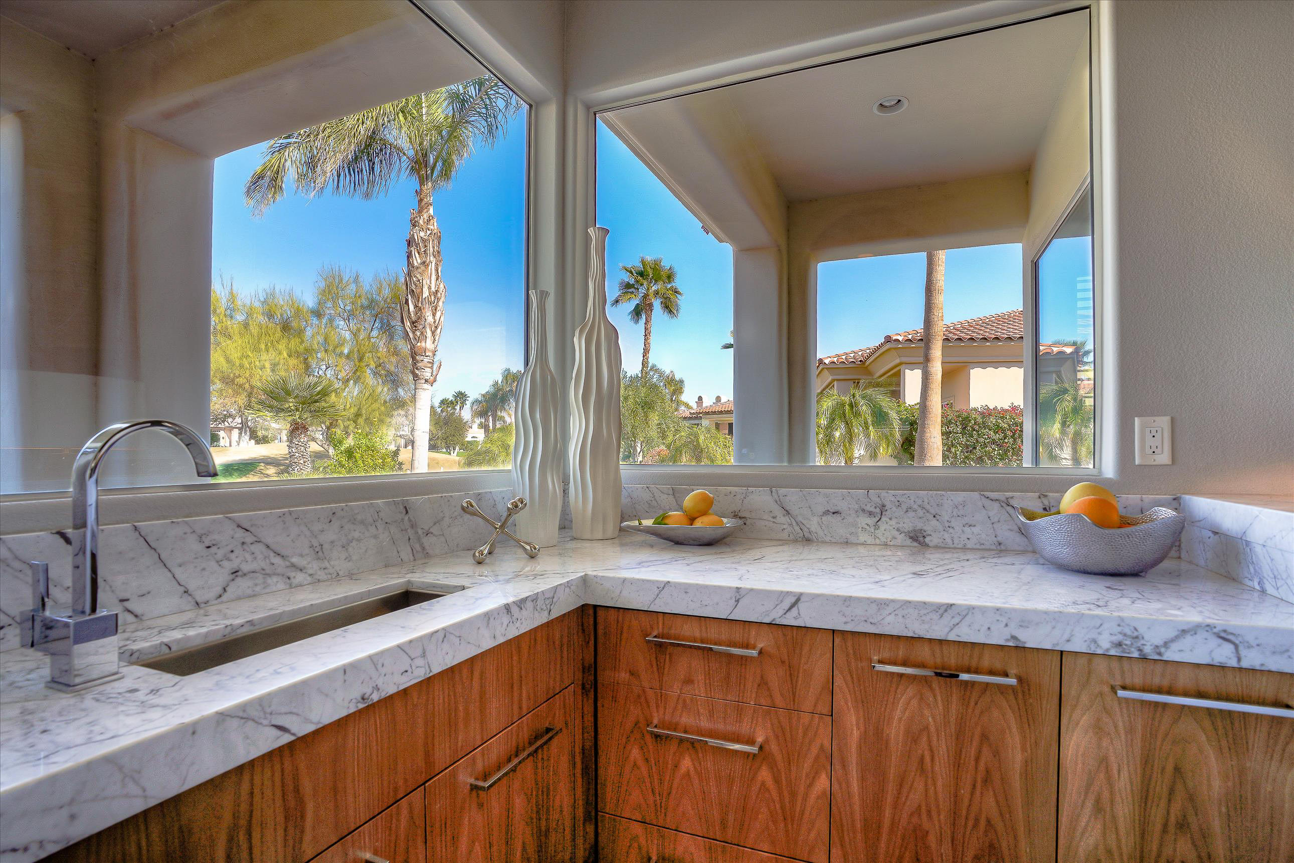 277 Loch Lomond Road Rancho Mirage, CA 92270 - Photo 10 of 60 11_277LochLomond-