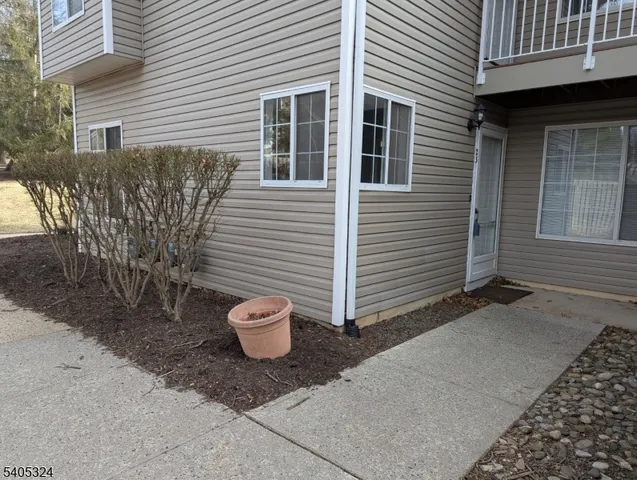 a view of a back yard of the house