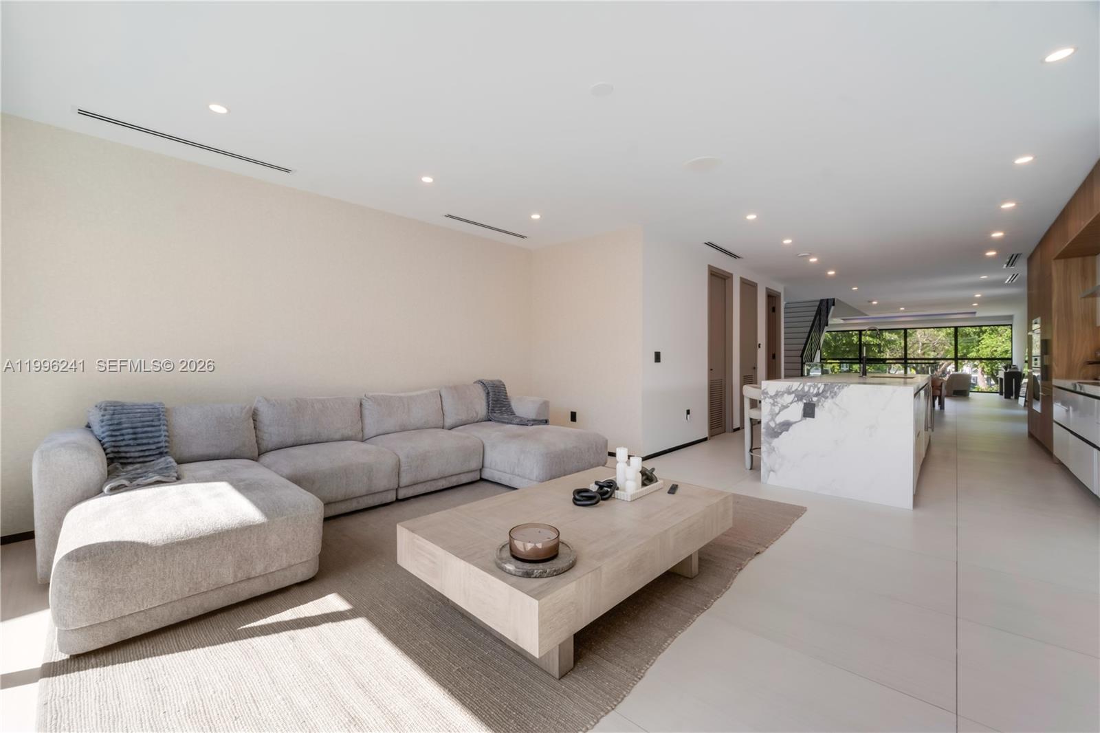 420 Southwest 15th Road, Unit 420 Miami, FL 33129 - Photo 16 of 48 Gallery Image 16