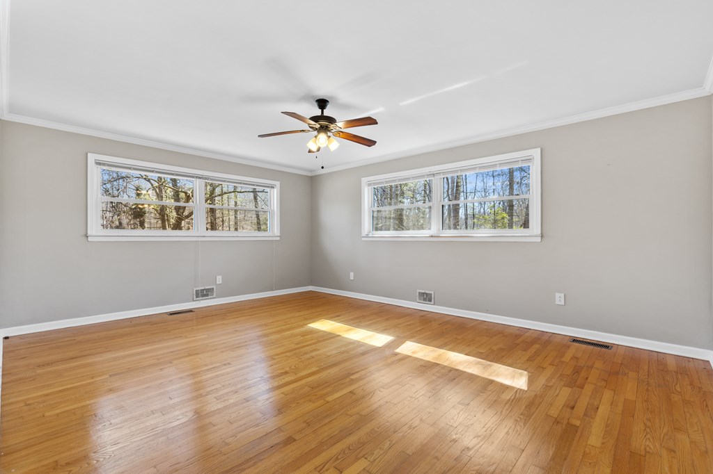3920 Blue Ridge Drive Blue Ridge, GA 30513 - Photo 9 of 22 Gallery Image 9