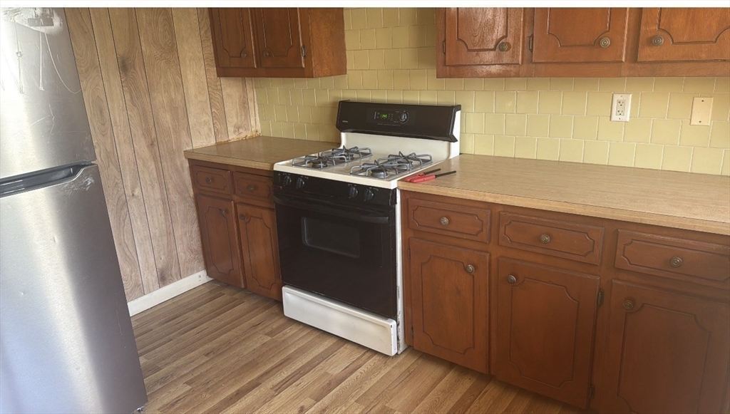 119 Robeson Street, Unit 2 Fall River, MA 02720 - Photo 5 of 14