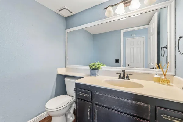 $289,000 | 1465 Mayflower Way, Clovis, CA 93612