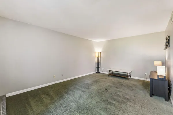 $289,000 | 1465 Mayflower Way, Clovis, CA 93612