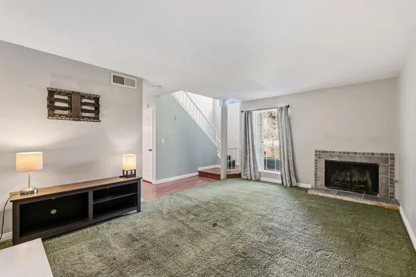 $289,000 | 1465 Mayflower Way, Clovis, CA 93612