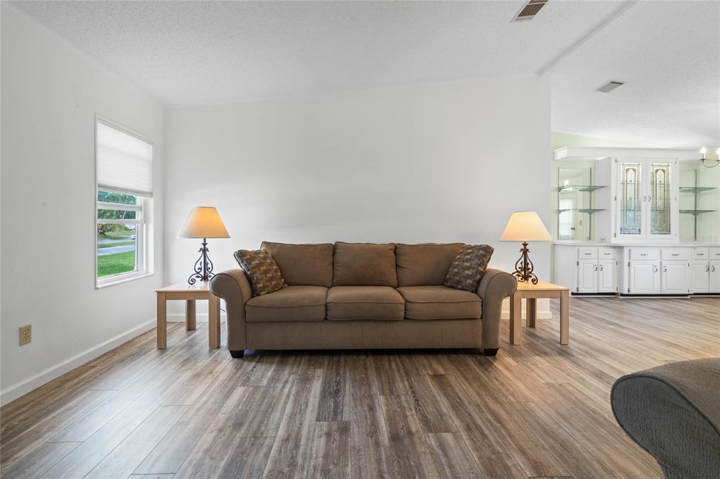 1020 Hilltop Road Tavares, FL 32778 - Photo 11 of 44