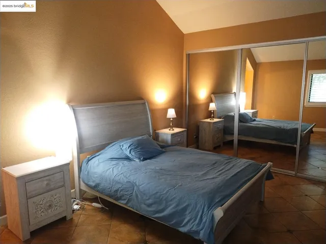 $425,000 | 3201 Swallows Nest Drive, Sacramento, CA 95833