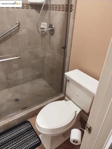 $425,000 | 3201 Swallows Nest Drive, Sacramento, CA 95833