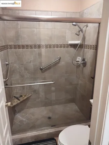 $425,000 | 3201 Swallows Nest Drive, Sacramento, CA 95833