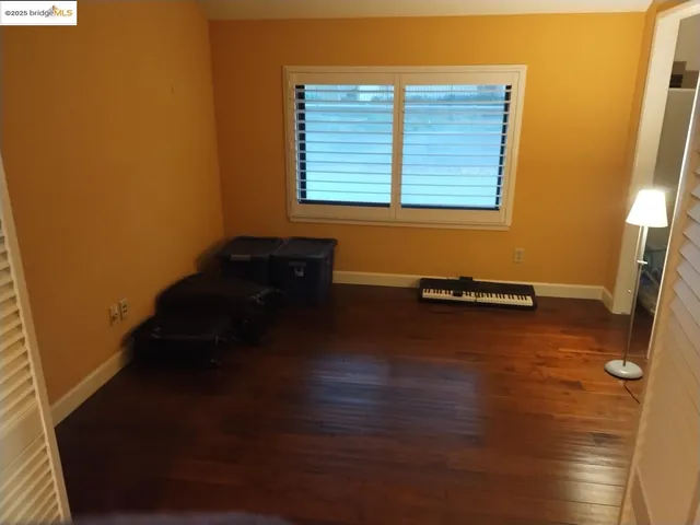 $425,000 | 3201 Swallows Nest Drive, Sacramento, CA 95833