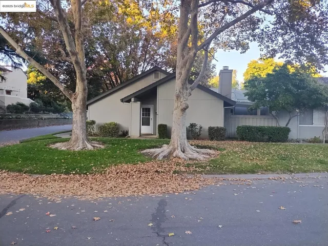 $425,000 | 3201 Swallows Nest Drive, Sacramento, CA 95833