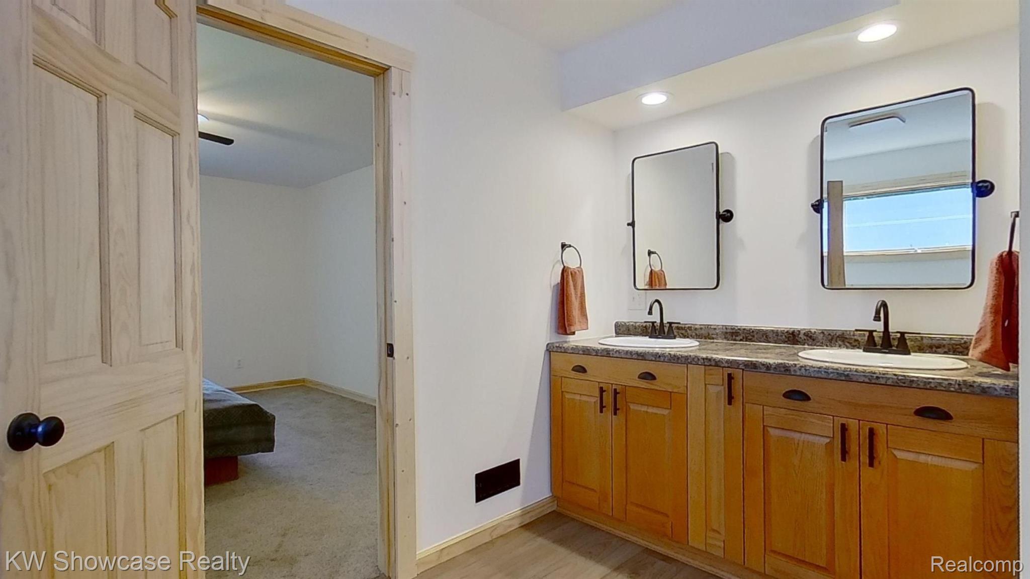 9246 White Road Linden, MI 48451 - Photo 38 of 90 Gallery Image 38