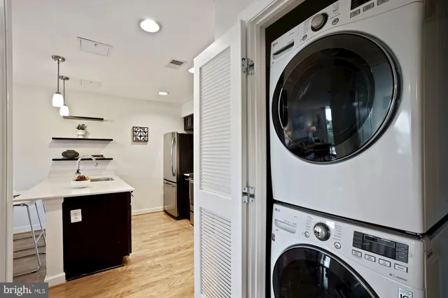 $374,900 | 1115 H Street Northeast, Unit 503, Washington, DC 20002