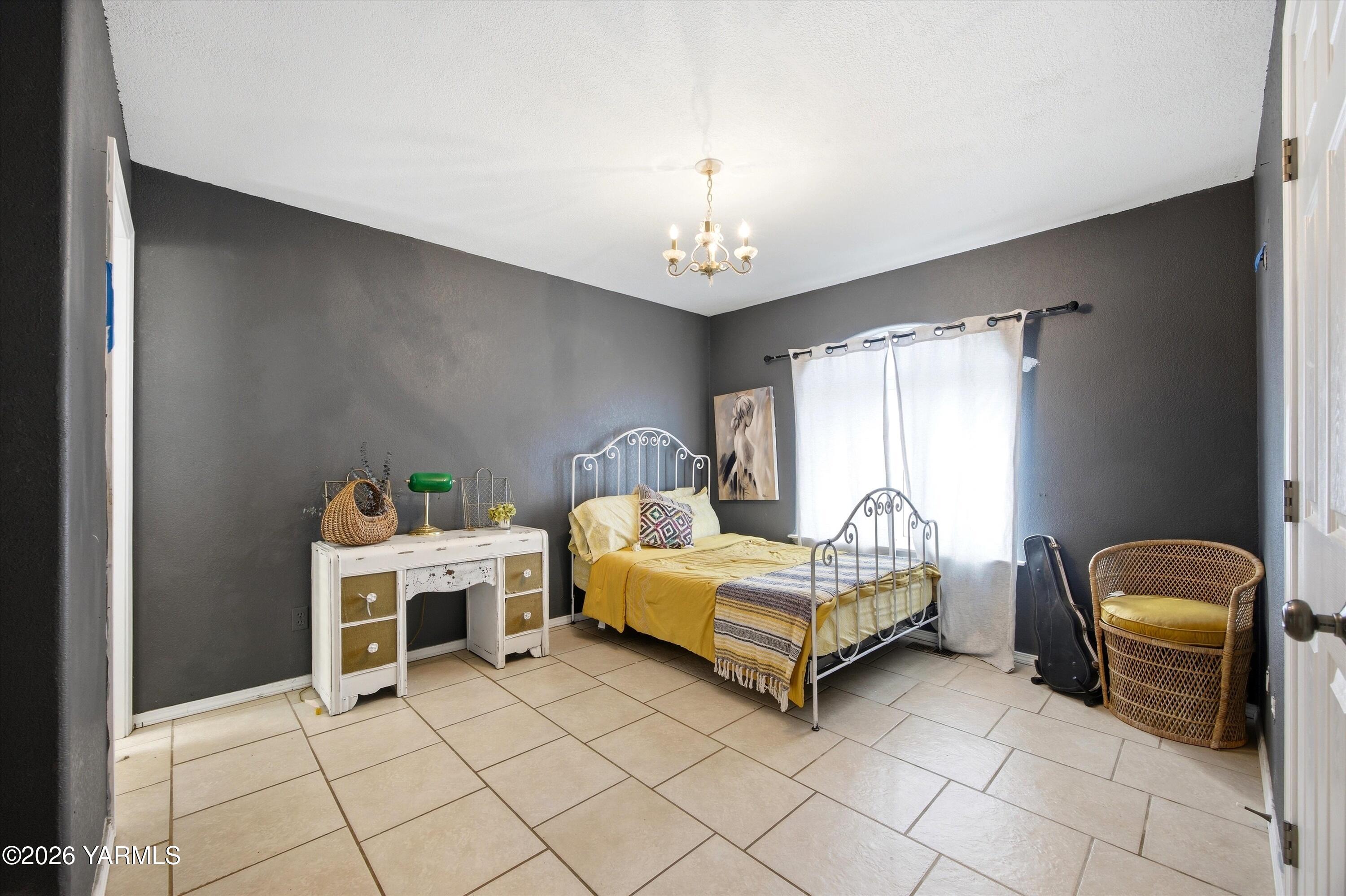 3988 East Euclid Road Mabton, WA 98935 - Photo 8 of 35 13-I74A4523
