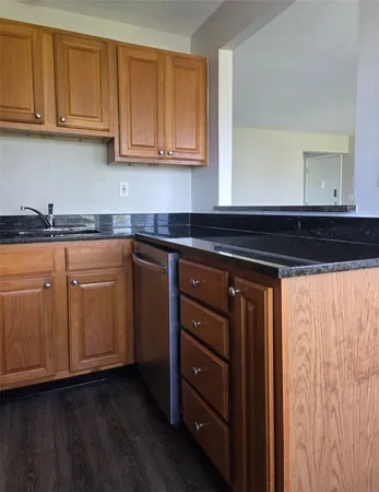 $2,350 | 3 Admiralty Drive, Unit A6, Middletown, RI 02842