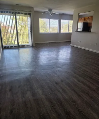 $2,350 | 3 Admiralty Drive, Unit A6, Middletown, RI 02842