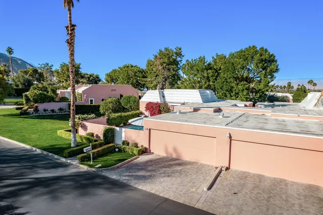 $875,000 | 47372 Marrakesh Drive, Palm Desert, CA 92260