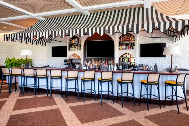 $875,000 | 47372 Marrakesh Drive, Palm Desert, CA 92260