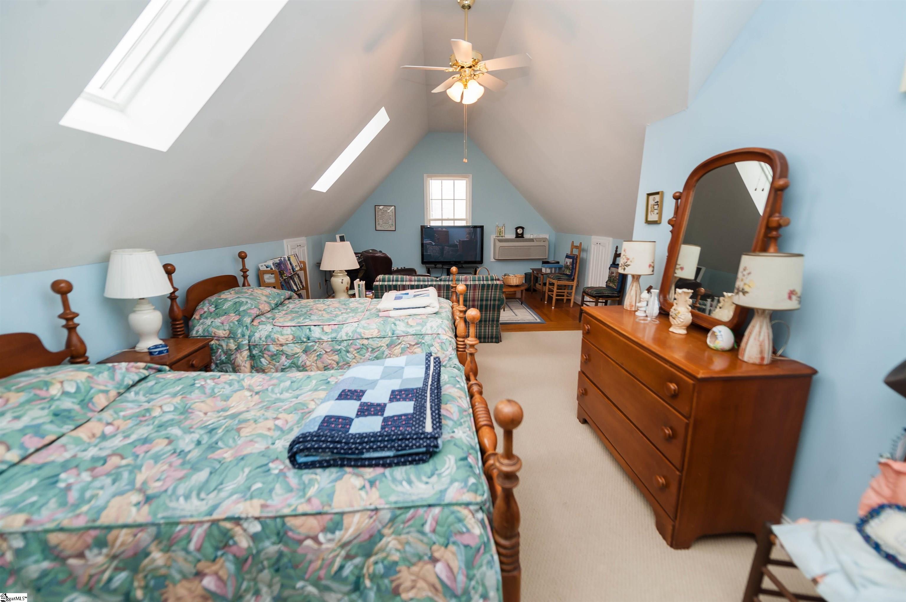 135 Glen Eagles Road Campobello, SC 29322 - Photo 25 of 36 Gallery Image 25