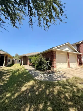 $1,880 | 3302 Etheredge Drive, Austin, TX 78725