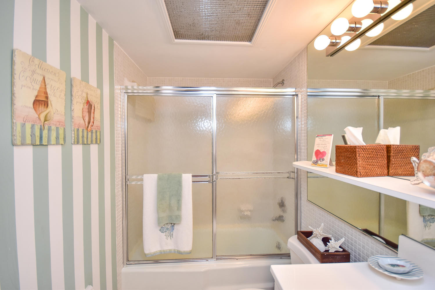 100 Waterway Road, Unit E101 Tequesta, FL 33469 - Photo 15 of 44 100 Waterway Rd Tequesta FL-large-029-21