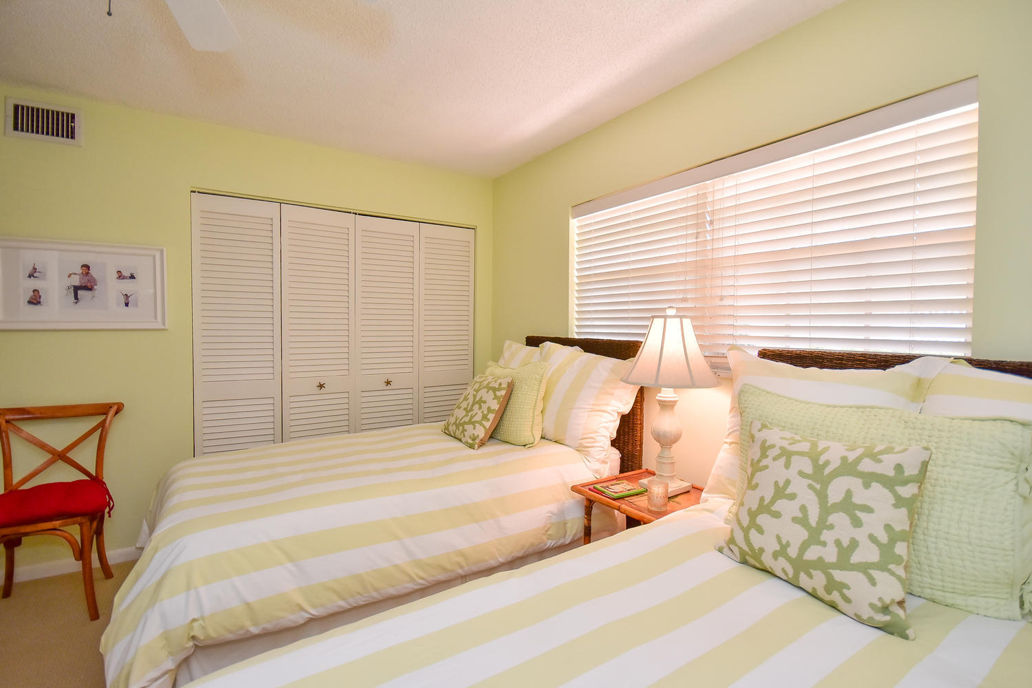 100 Waterway Road, Unit E101 Tequesta, FL 33469 - Photo 25 of 44 100 Waterway Rd Tequesta FL-large-026-18