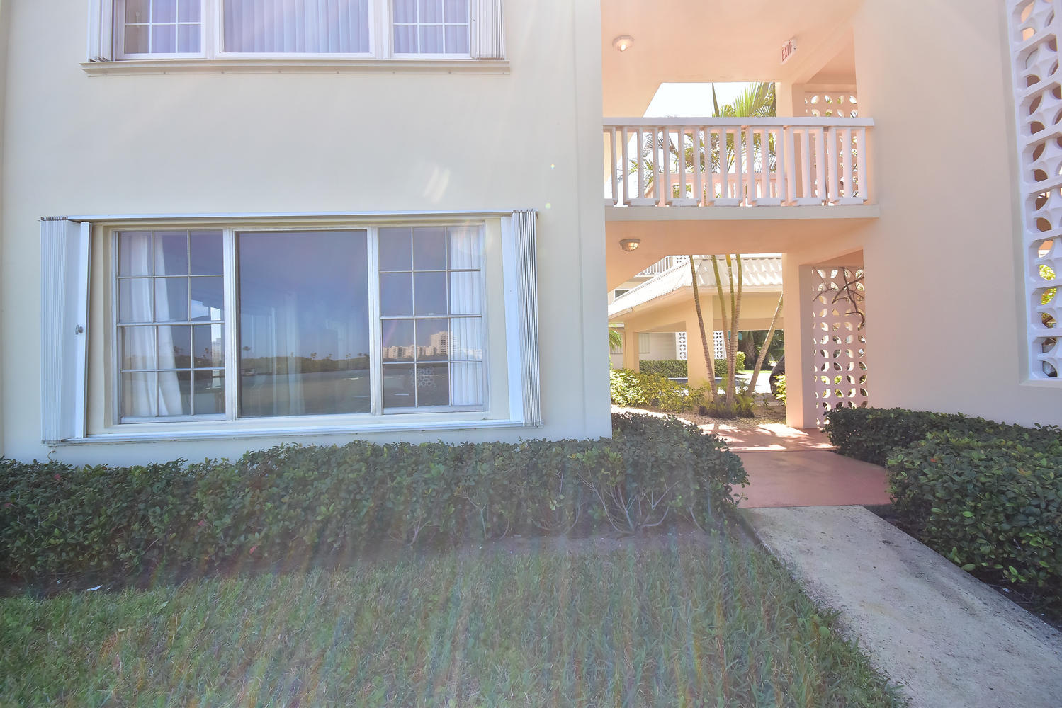 100 Waterway Road, Unit E101 Tequesta, FL 33469 - Photo 30 of 44 100 Waterway Rd Tequesta FL-large-040-37