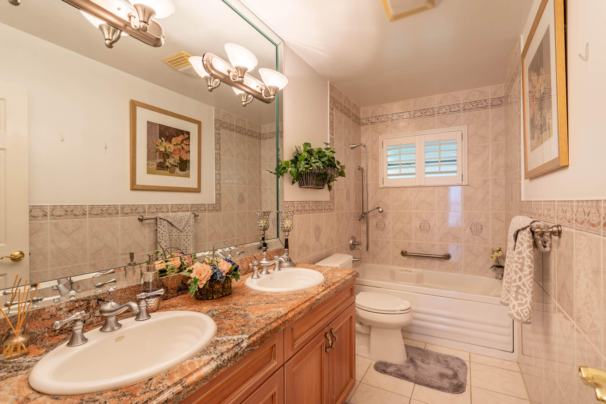 911 Southwest 17th Street Boca Raton, FL 33486 - Photo 29 of 44 Second bath