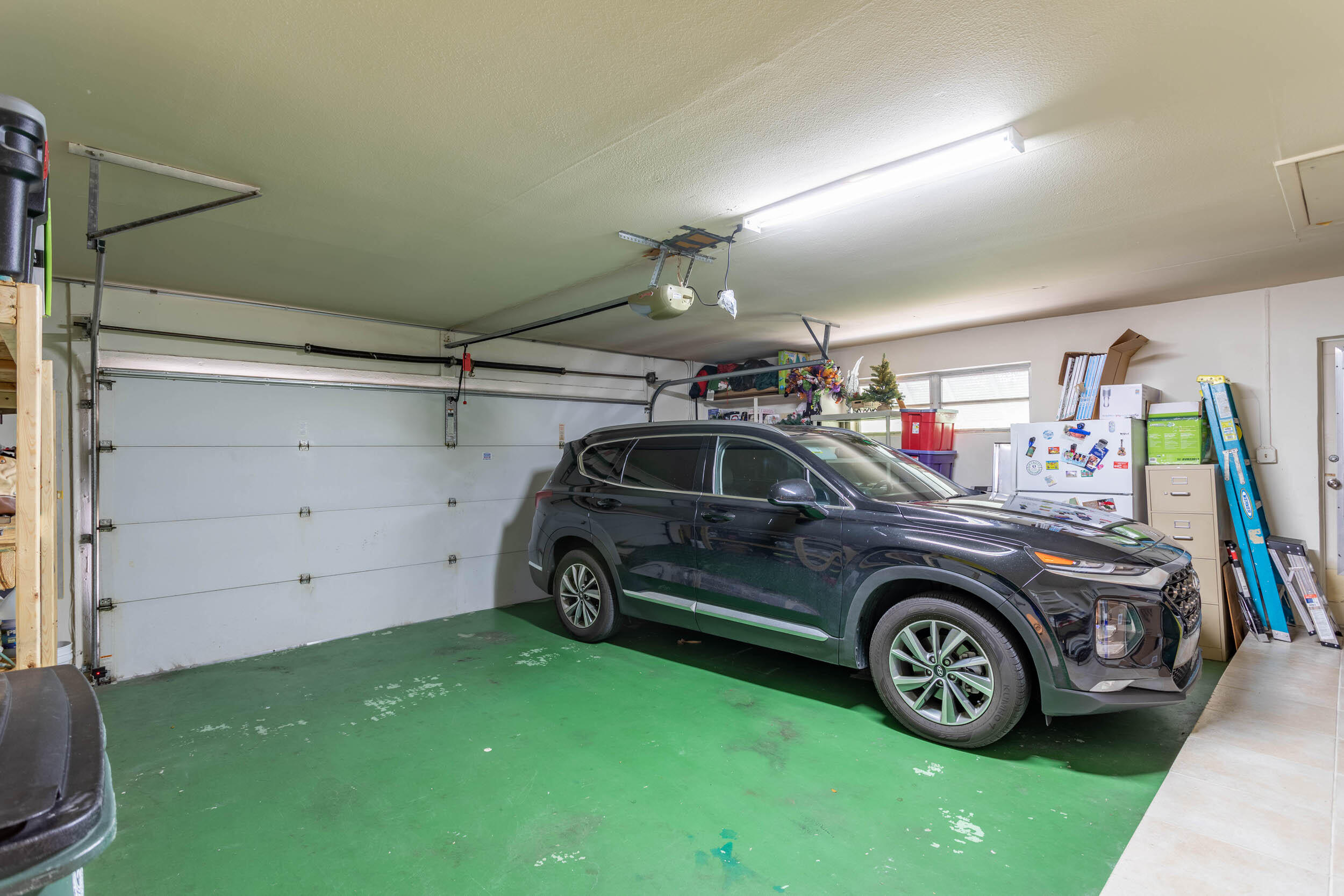 911 Southwest 17th Street Boca Raton, FL 33486 - Photo 34 of 44 2 car garage