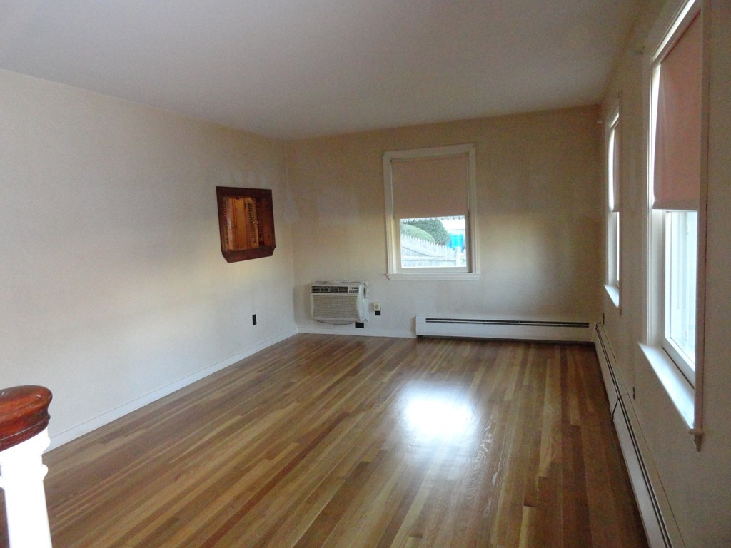 10 Country Club Road Stoneham, MA 02180 - Photo 3 of 11 Gallery Image 3