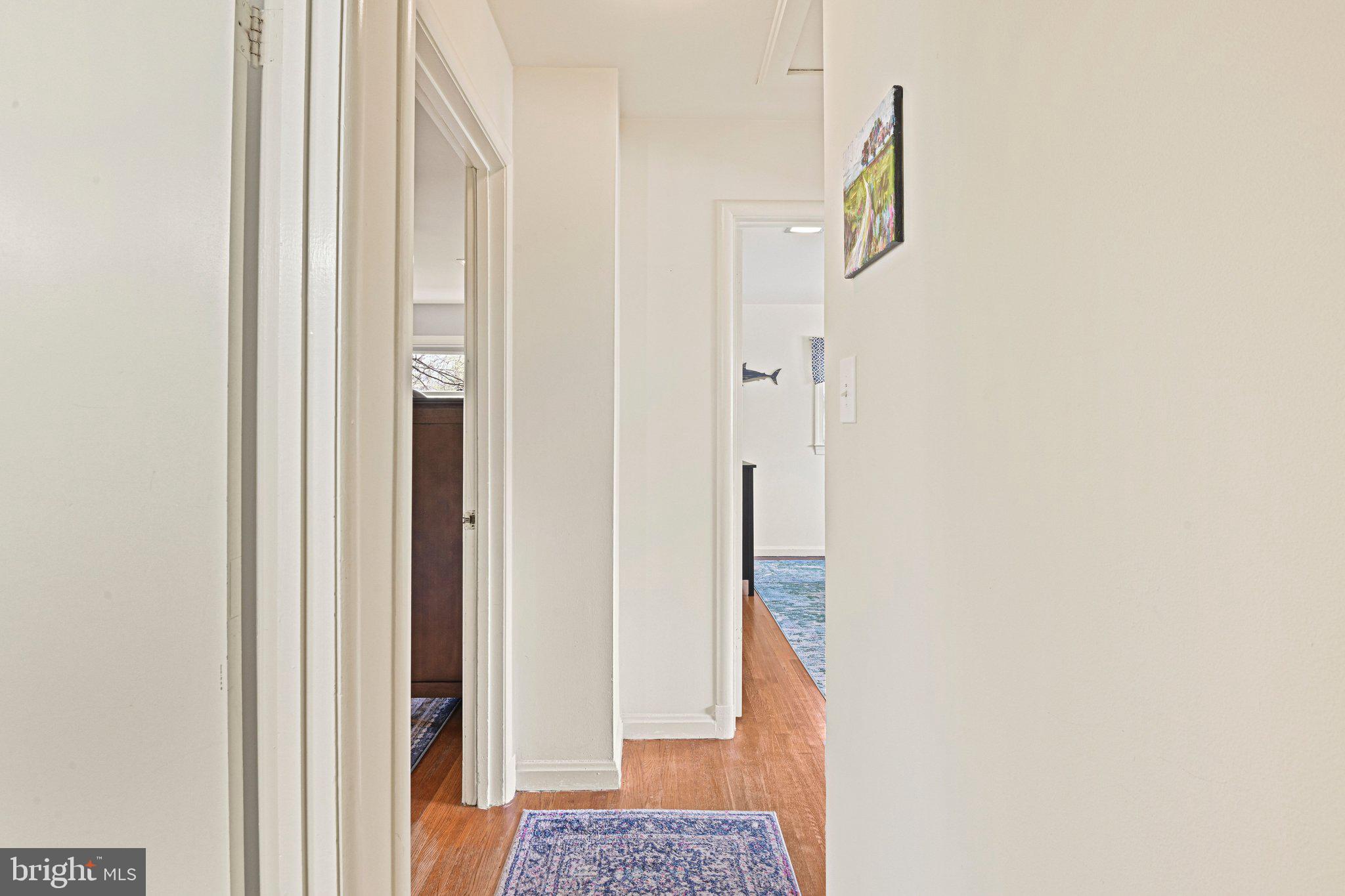 909 Plum Street Southwest Vienna, VA 22180 - Photo 14 of 38