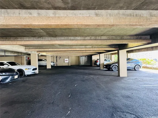 $1,800 | 901 Prospect Street, Unit 202, Honolulu, HI 96822