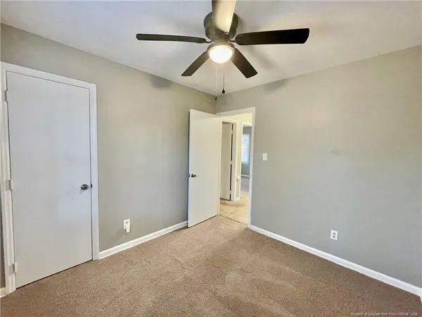 $1,800 | 452 Cloverhill Place, Fayetteville, NC 28311