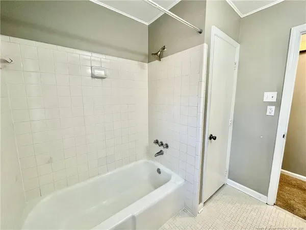 $1,800 | 452 Cloverhill Place, Fayetteville, NC 28311
