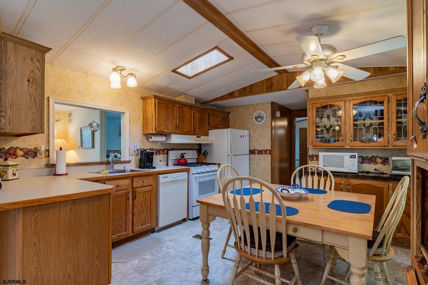 348 Grande Boulevard Rio Grande, NJ 08242 - Photo 31 of 48 Gallery Image 31