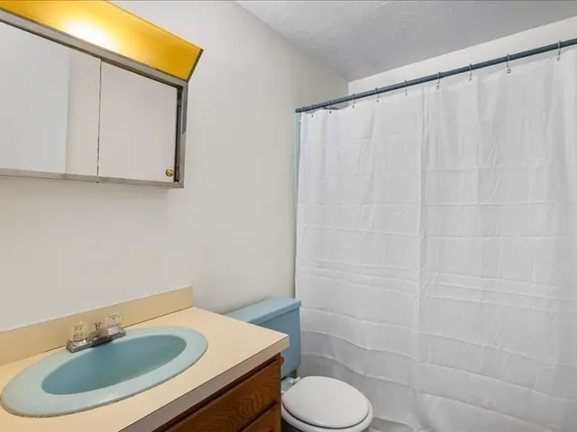 $569,000 | 32 Willington Avenue, Barnstable, MA 02648