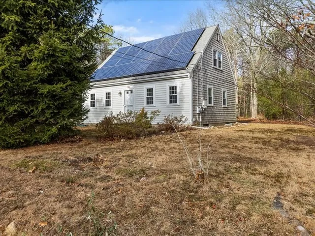 $569,000 | 32 Willington Avenue, Barnstable, MA 02648