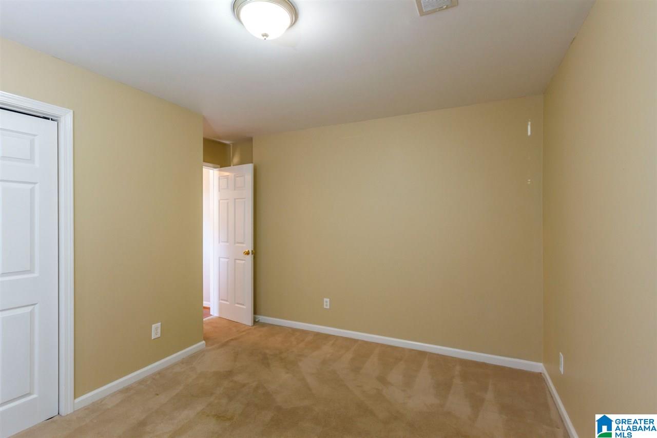 165 Hickory Point Drive Helena, AL 35080 - Photo 10 of 22