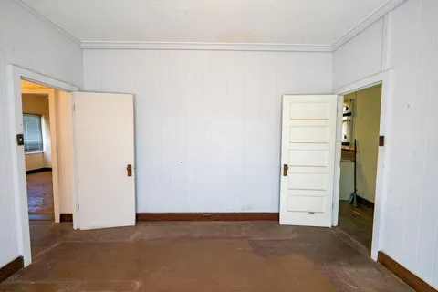 an empty room with closet