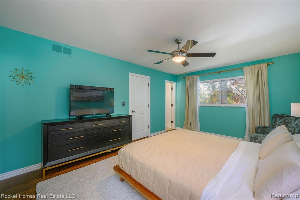 2 Cambridge Boulevard Pleasant Ridge, MI 48069 - Photo 29 of 50