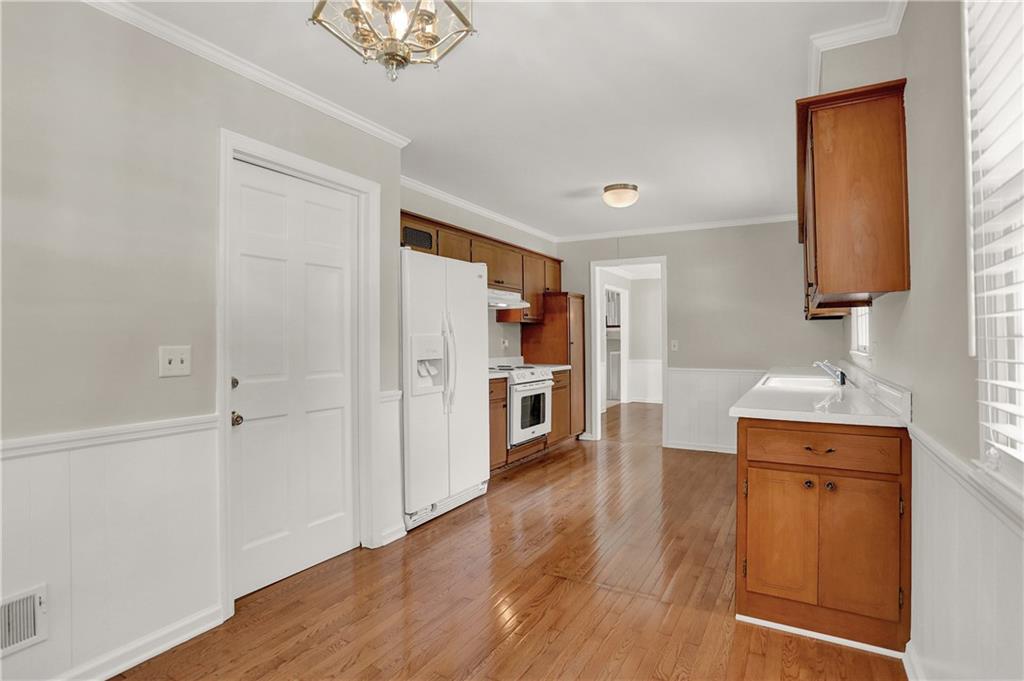 6421 Welham Road Indianapolis, IN 46220 - Photo 21 of 60 Gallery Image 21