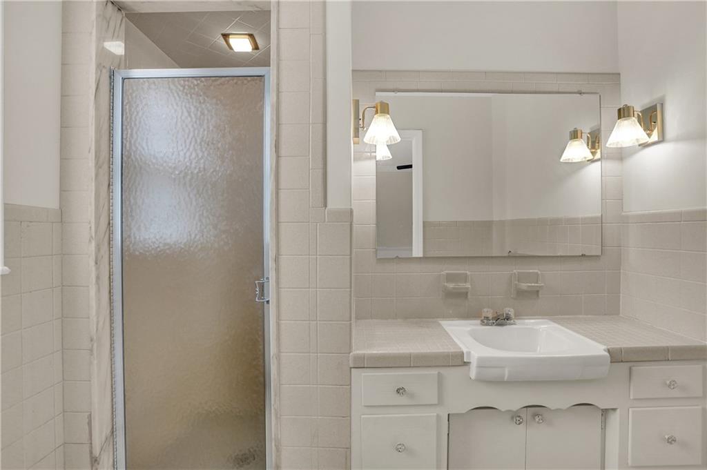 6421 Welham Road Indianapolis, IN 46220 - Photo 35 of 60 Gallery Image 35