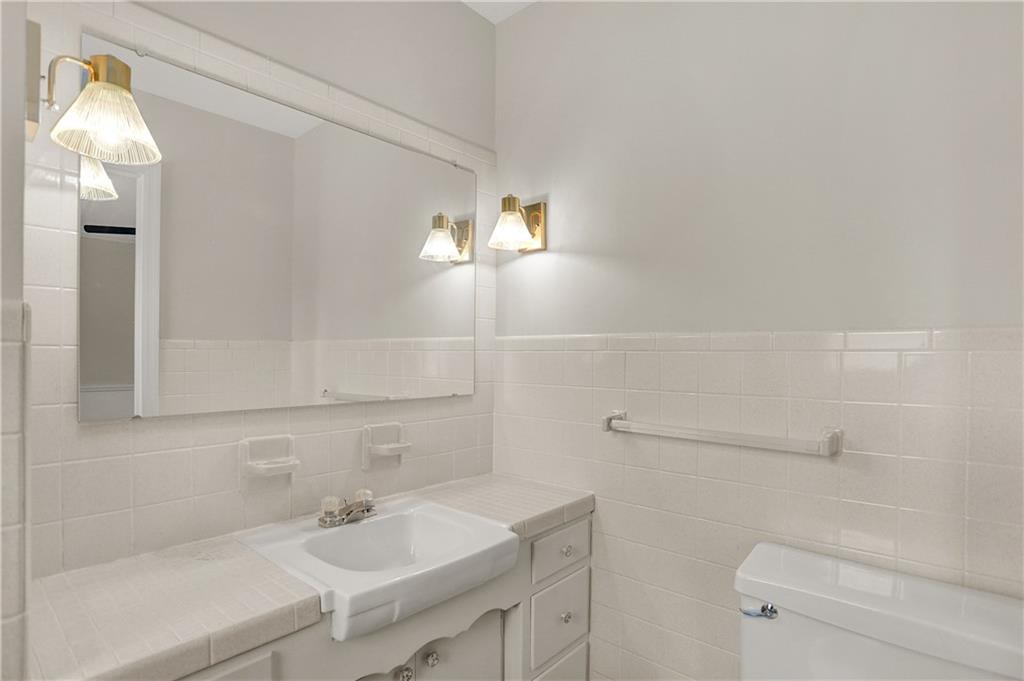 6421 Welham Road Indianapolis, IN 46220 - Photo 36 of 60 Gallery Image 36